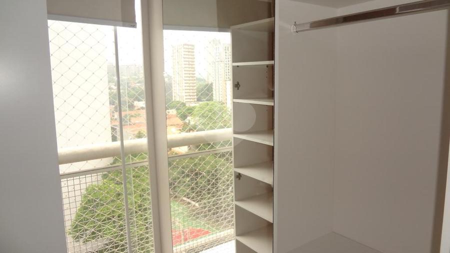 Foto REO268902