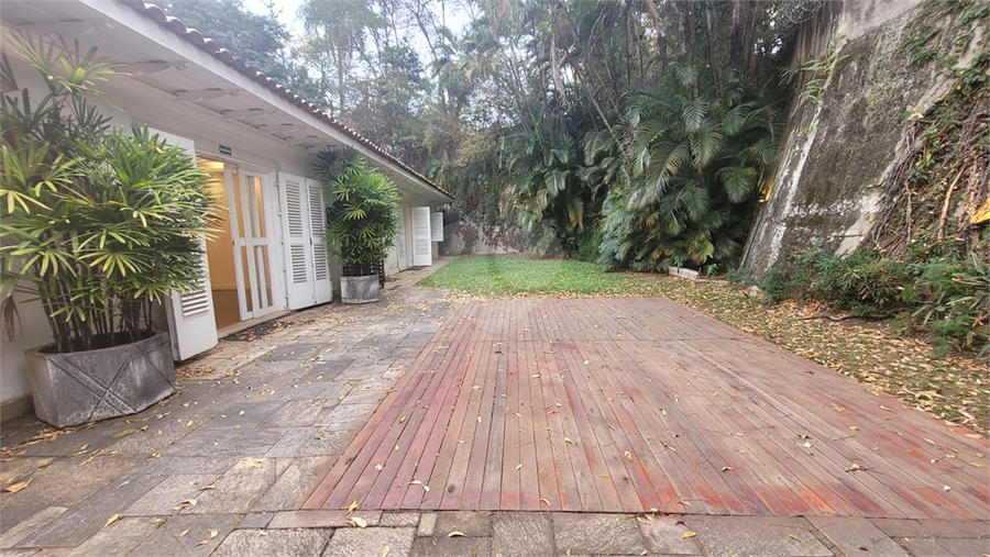 Foto REO26958