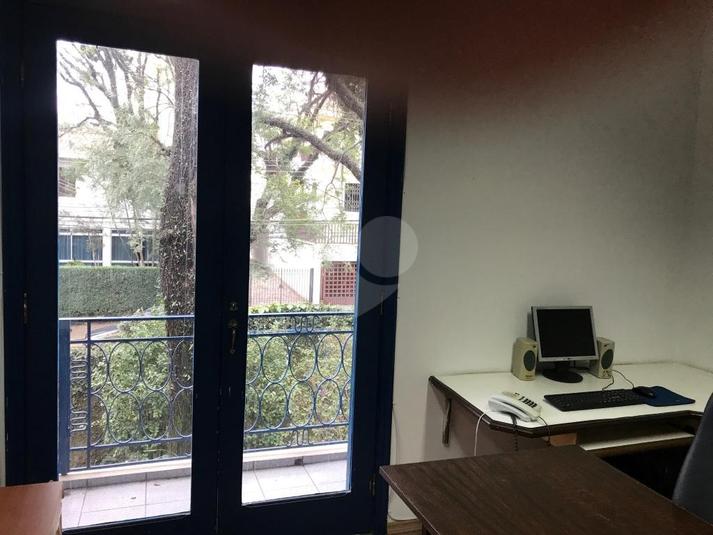 Foto REO270275