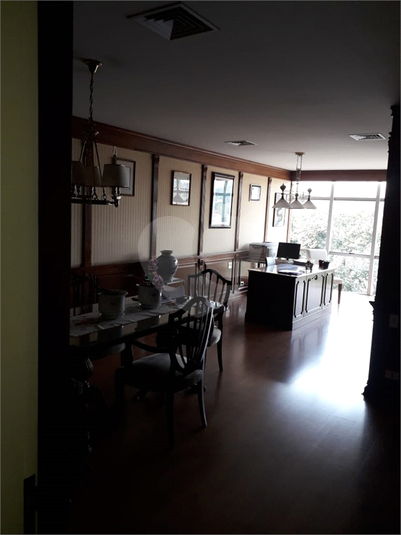 Foto REO270275