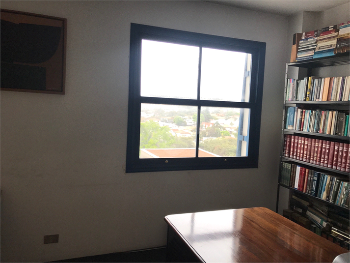 Foto REO270275