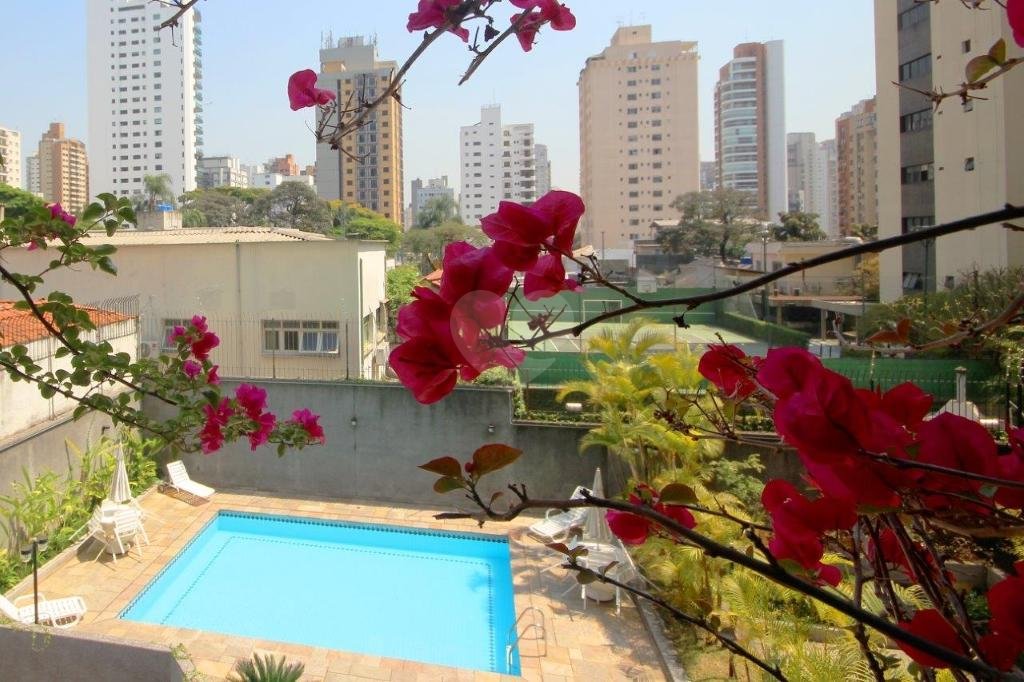 Venda Apartamento São Paulo Moema REO270325 3