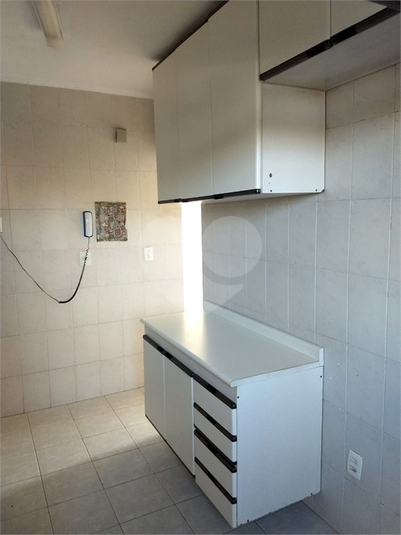 Foto REO270637