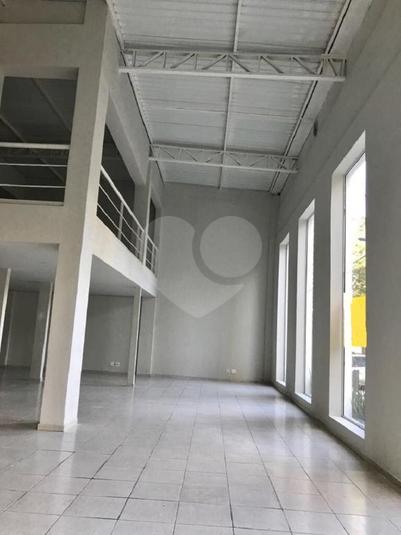Foto REO270727