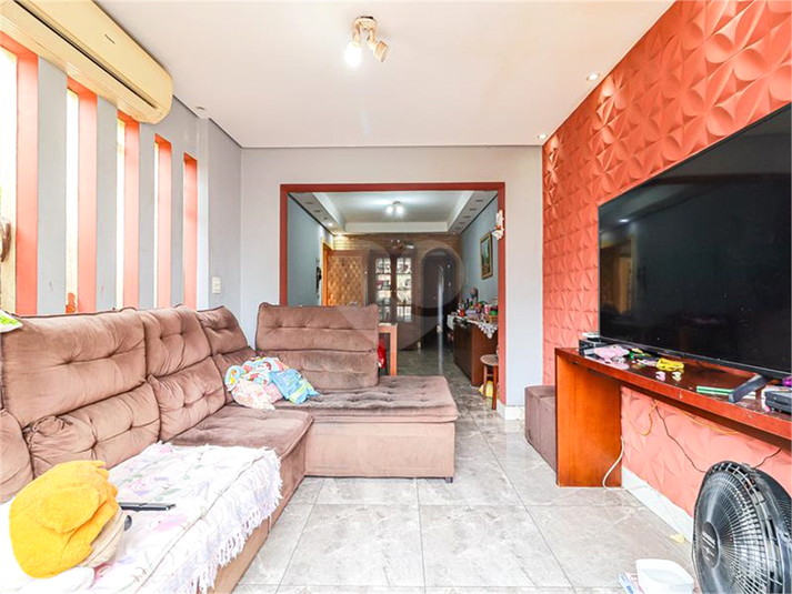Foto REO272024