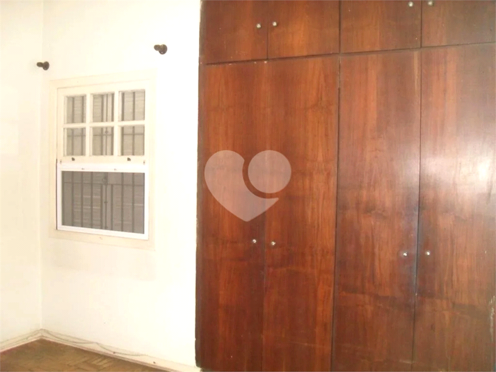 Foto REO272034