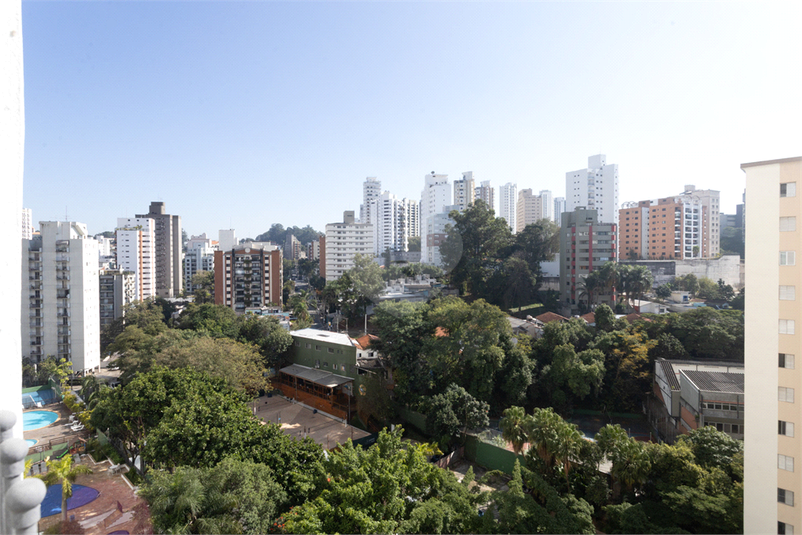Foto REO273881