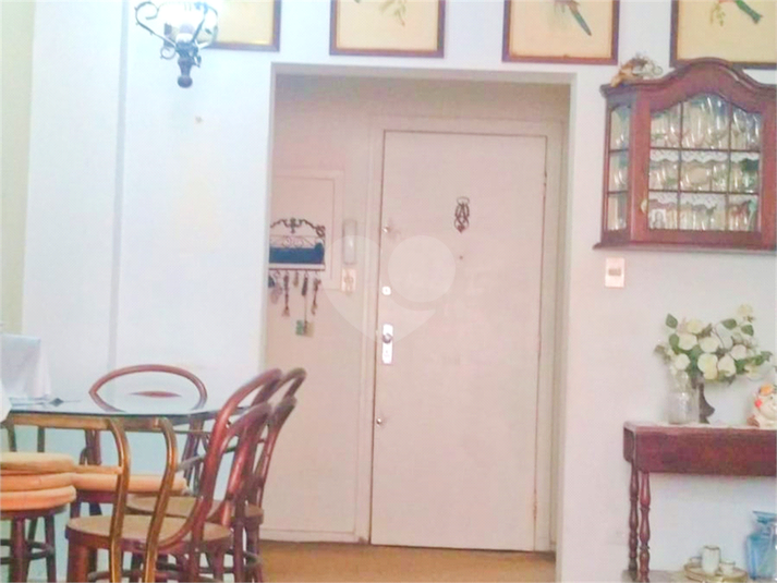 Foto REO274210