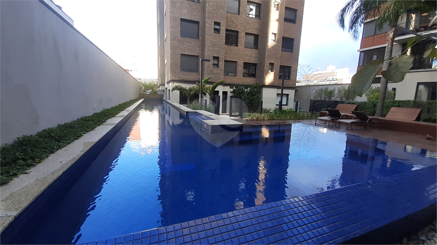 Venda Apartamento São Paulo Sumarezinho REO28068 34