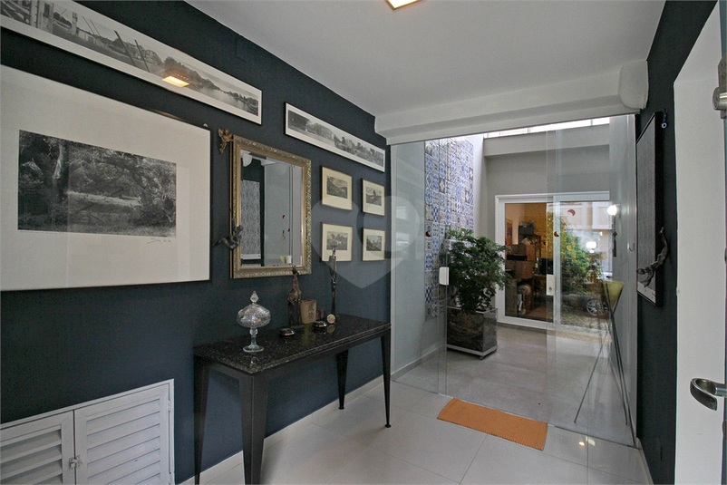 Foto REO280762