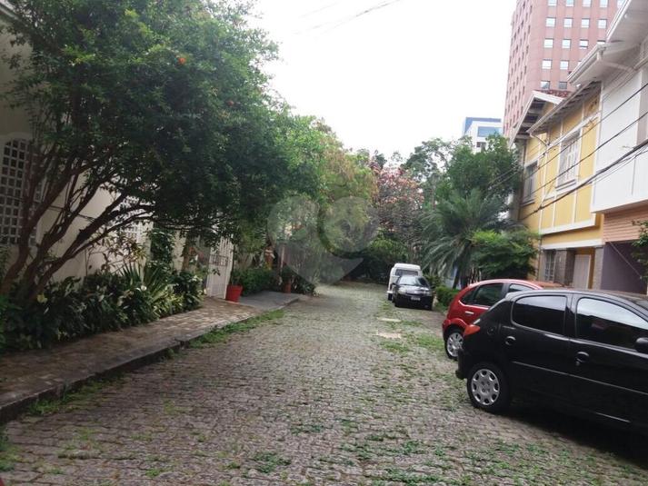 Foto REO280762