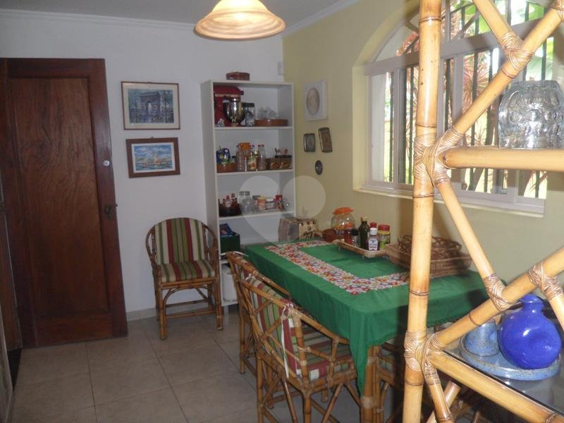 Venda Casa São Paulo Pacaembu REO281563 18