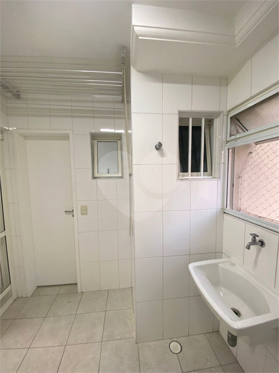 Venda Apartamento São Paulo Moema REO28480 49