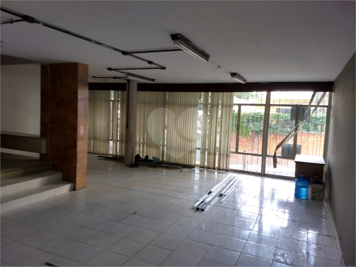 Venda Sobrado São Paulo Bela Vista REO285123 2