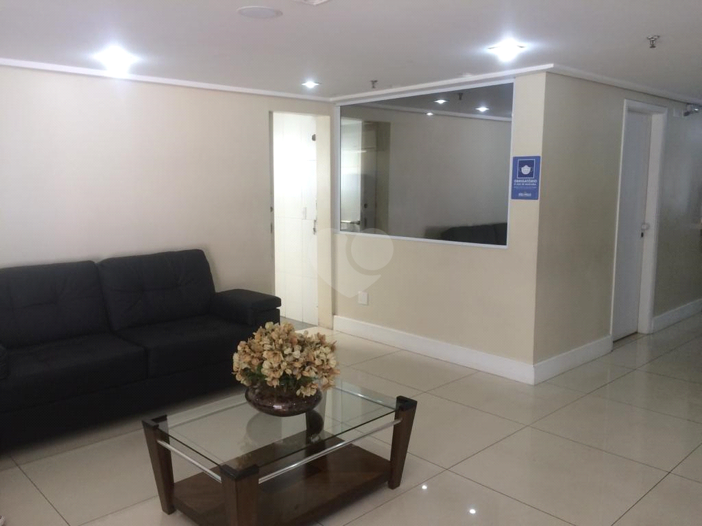 Venda Salas São Paulo Santana REO288888 17