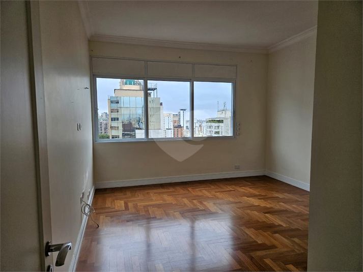 Venda Apartamento São Paulo Cerqueira César REO290053 19