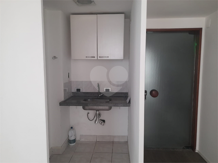 Venda Salas São Paulo Jardim Paulista REO290164 14