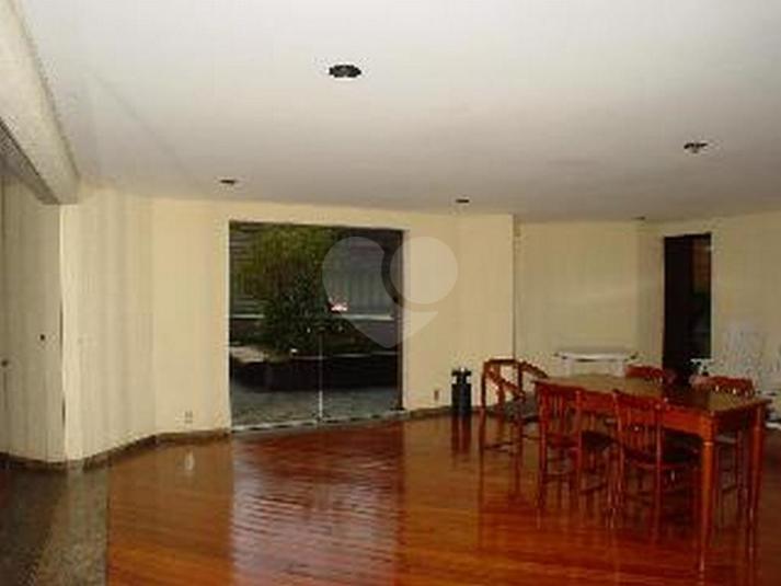 Foto REO290588