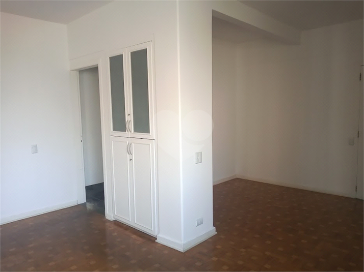 Venda Apartamento São Paulo Cerqueira César REO290630 6