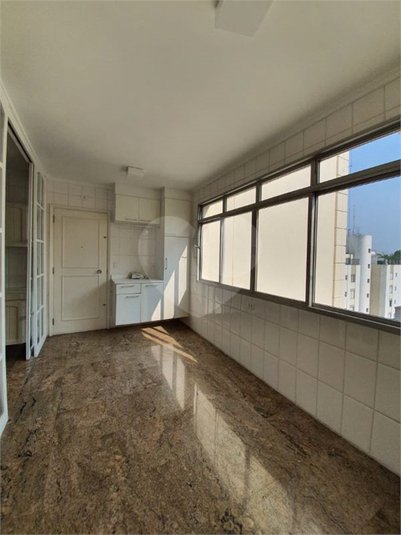 Foto REO291199