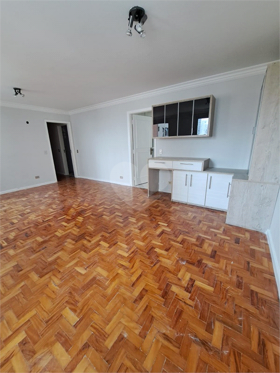 Venda Apartamento São Paulo Moema REO291424 4