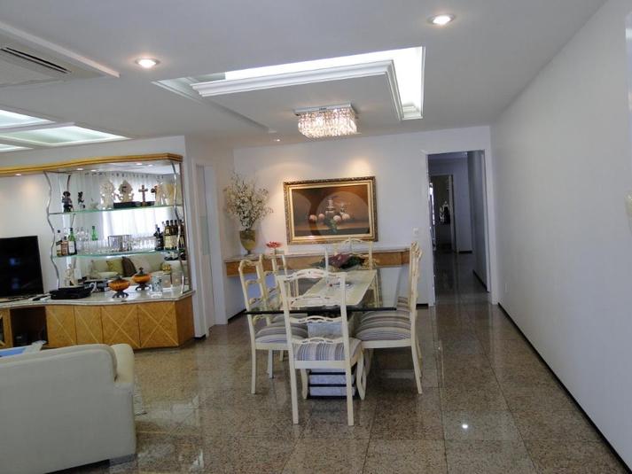 Venda Apartamento Fortaleza Meireles REO294712 5