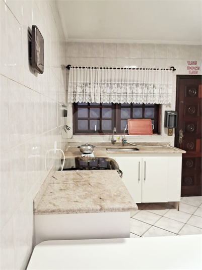 Foto REO295959