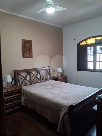 Foto REO295959