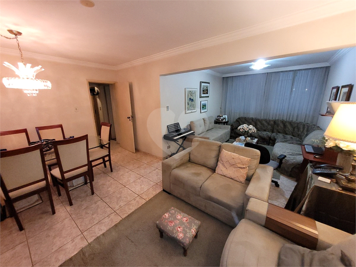 Foto REO296351