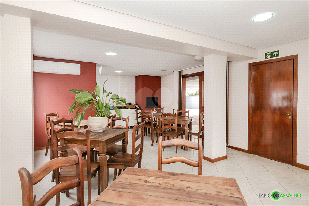 Venda Apartamento Porto Alegre Boa Vista REO296623 33