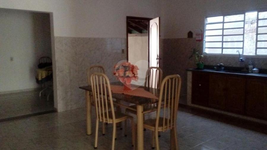 Foto REO297106