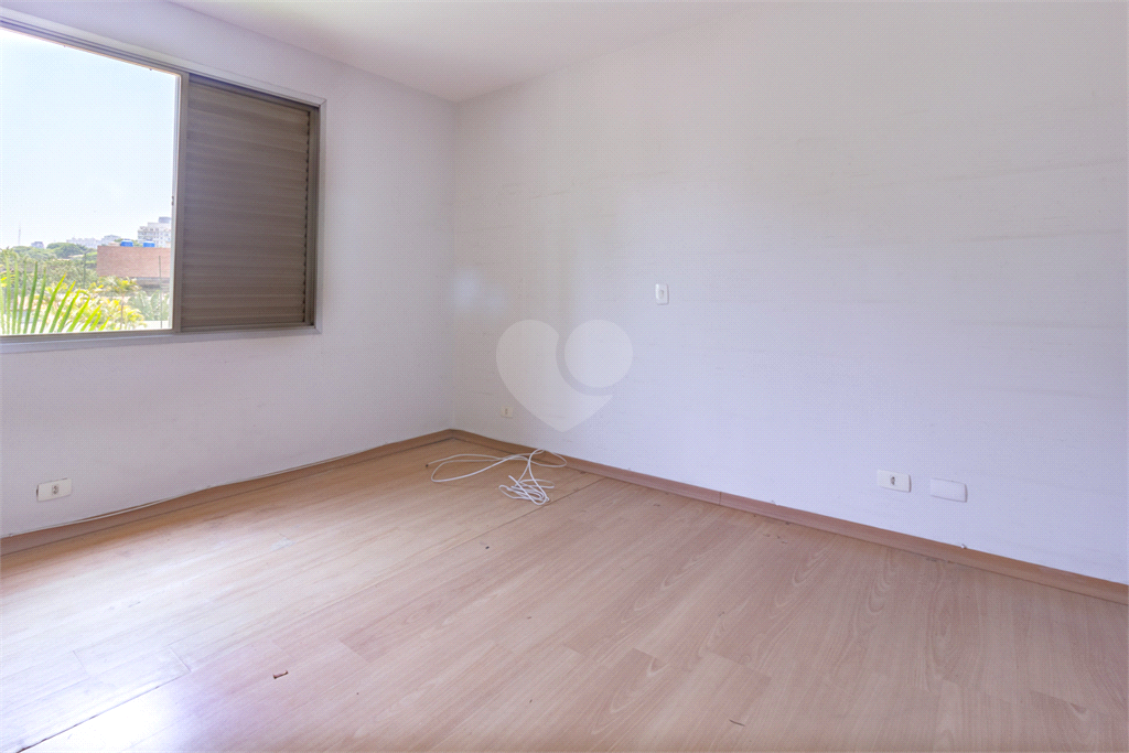 Foto REO297642