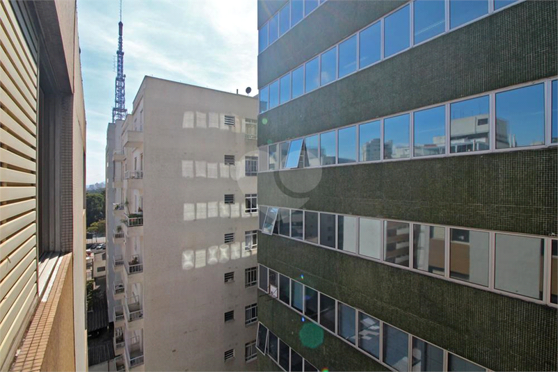 Foto REO297846
