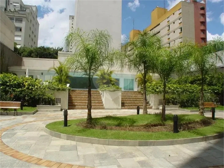 Foto REO298043