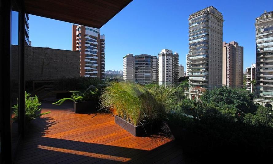 Foto REO298159