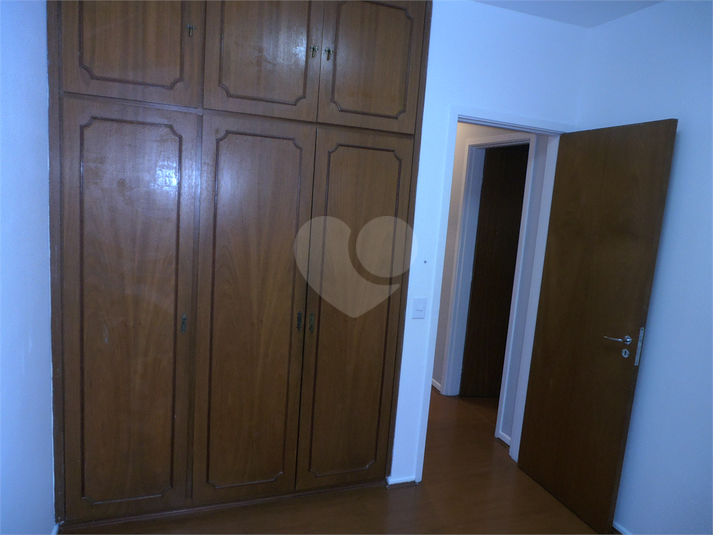 Foto REO300382