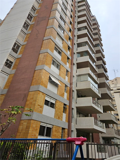 Foto REO300382