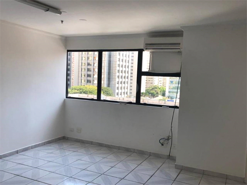 Venda Salas São Paulo Indianópolis REO301836 15