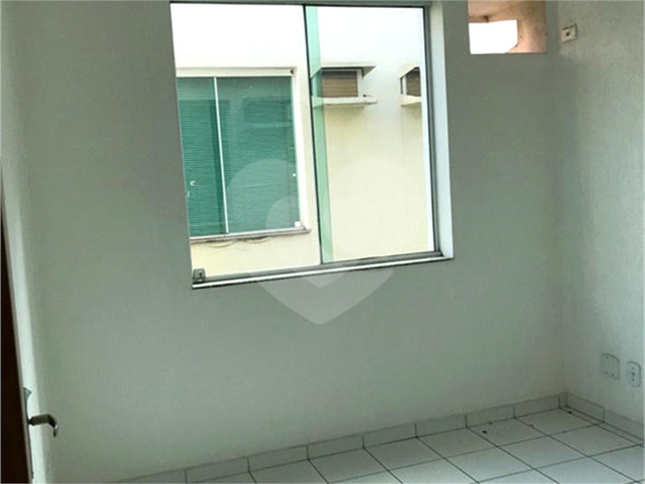 Foto REO302049