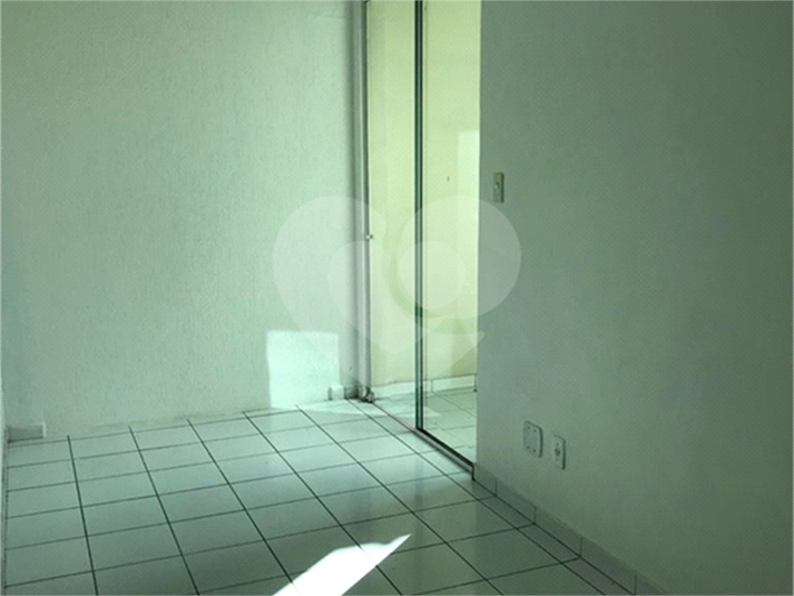 Foto REO302049