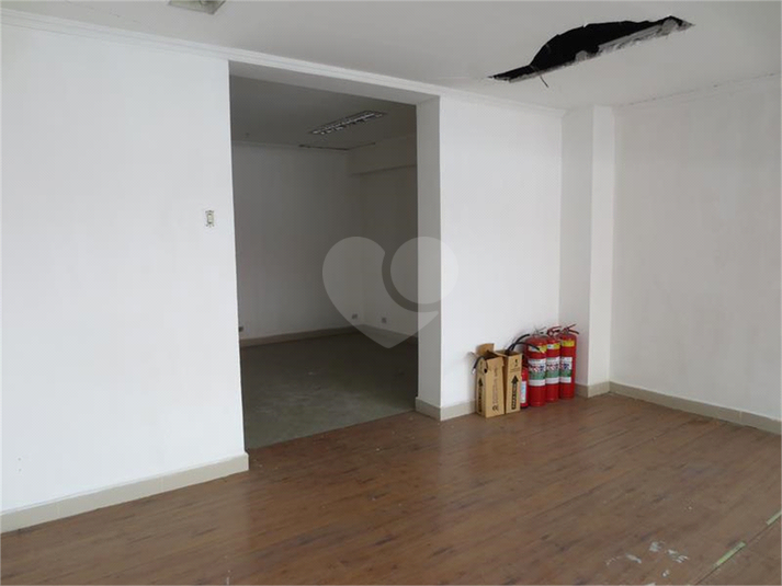 Foto REO302057