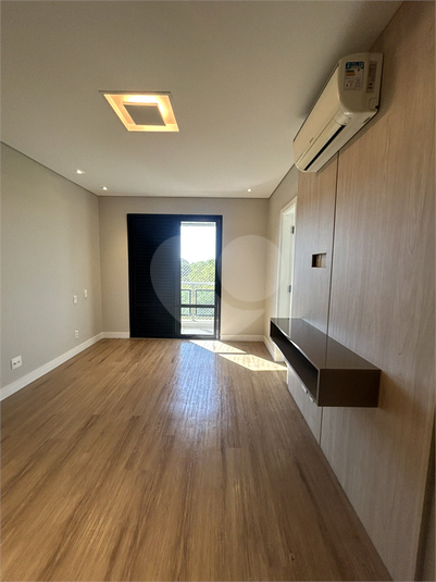 Foto REO302631