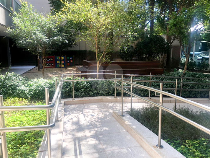 Foto REO30290
