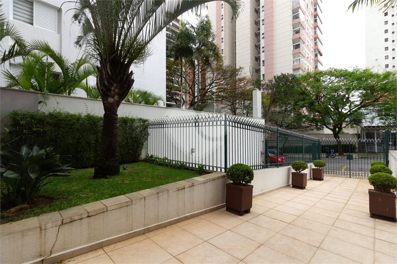 Venda Apartamento São Paulo Alto Da Lapa REO302944 3