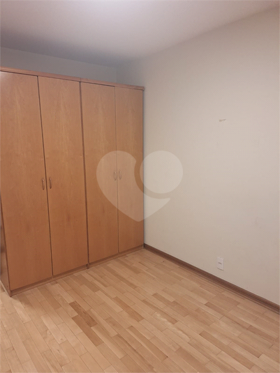 Foto REO303171