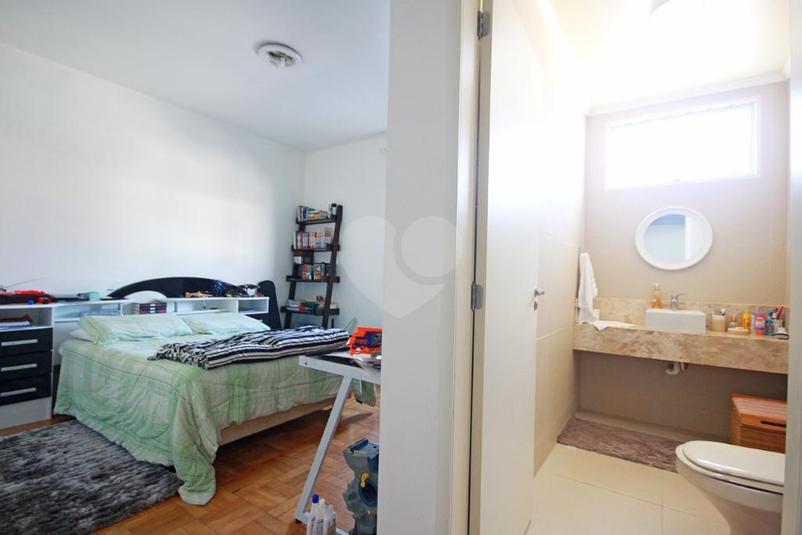 Foto REO303409