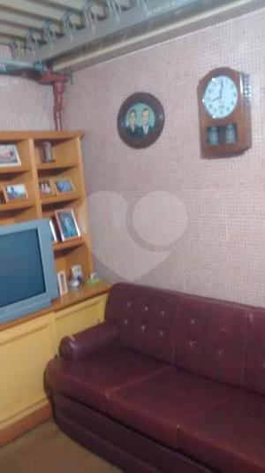 Foto REO303937