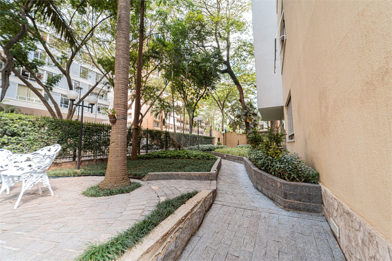 Foto REO30433