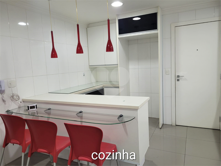 Foto REO305230