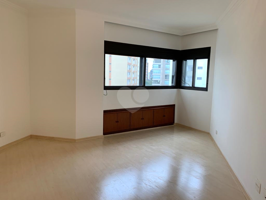 Venda Apartamento São Paulo Campo Belo REO307933 7